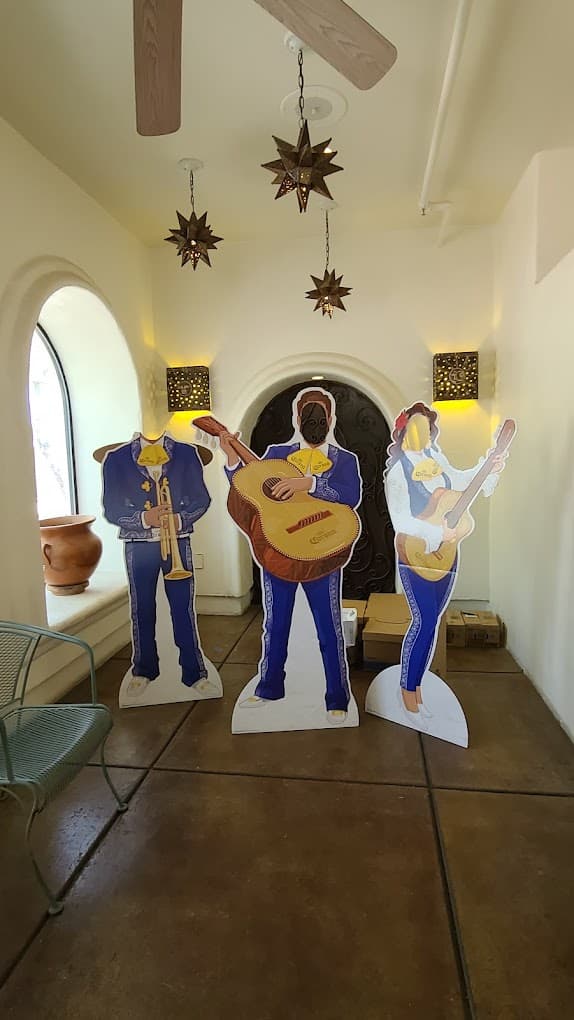 La Casa Blanca 4